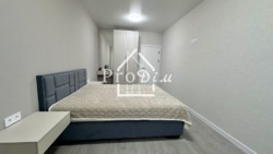 Продаж квартира з ремонитом ЖК Південний Квартал Сім'ї Стешенків 9 фото 2 Продаж квартира з ремонитом ЖК Південний Квартал Сім'ї Стешенків 9 фото 2