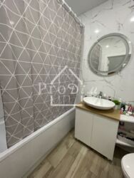 Терміновий продаж 1 к квартири ЖК Respublika Park комфорт класу фото 5 Терміновий продаж 1 к квартири ЖК Respublika Park комфорт класу фото 5