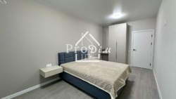 Продаж квартира з ремонитом ЖК Південний Квартал Сім'ї Стешенків 9 фото 4 Продаж квартира з ремонитом ЖК Південний Квартал Сім'ї Стешенків 9 фото 4