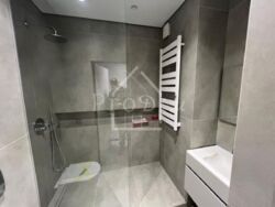 ������ 2-� �������� 65 ��.� �� White Lines. ���� 4