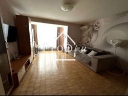 Продаж 1 к квартира вул.Ялтинська 5Б. Нова Дарниця. Дарницький район. фото 3 Продаж 1 к квартира вул.Ялтинська 5Б. Нова Дарниця. Дарницький район. фото 3