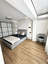 ������ 1�. �������� � �������� ����� ������������ �������� ���� 7