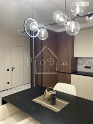 ������ 1� �������� 45�2 � �� ���� ����� ������� ����������� 24� ���� 2