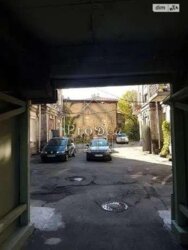 ������ 2� �������� 33 ��. � �� ���. ���������-����������� 7 �� ���� ���� 13