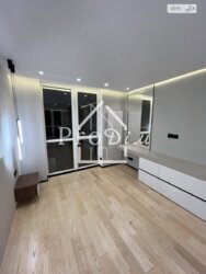 ������ 2� �������� 66.4 �2 ���. ���� ������ 8 �� ������ 8 ���� 12