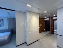 ������ 1� �������� �����-����� � �� White Lines (���� �����) ���� 14