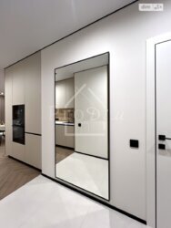 ������ 2� �������� � ������� �� ����������� 3 ���� 8