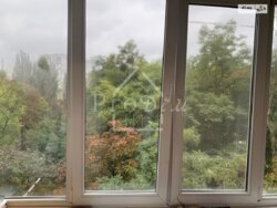  2   .   8. ' . .  12