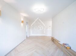 ������ 3-� �������� �� �������. ������� 54 � ���� 10