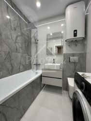 ������ �������� 36�2 � �������� �� ������� �� Svitlo park ��������+ ���� 14