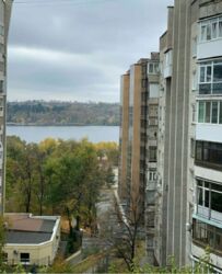 Продаж 3-кімнатної квартири з видом на Дніпро, район Набережної фото 1 Продаж 3-кімнатної квартири з видом на Дніпро, район Набережної фото 1