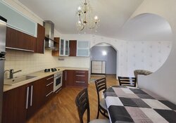 Продаж 3к квартири 88 кв. м фото 3 Продаж 3к квартири 88 кв. м фото 3