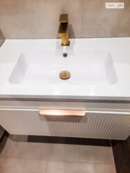 ������ 3� �������� 84.9 ��. � �� ���. ������, 36 ���� 6