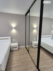 ������ 1� �������� 47.1 ��. � �� ����. ��������� ���� 18