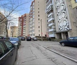 Продаж 1-кімнатної квартири фото 1 Продаж 1-кімнатної квартири фото 1