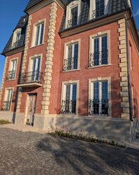 Продаж 3к квартири 120.5 кв. м фото 1 Продаж 3к квартири 120.5 кв. м фото 1