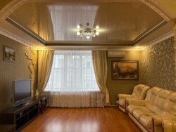 Продаж затишної 4-к квартири фото 1 Продаж затишної 4-к квартири фото 1