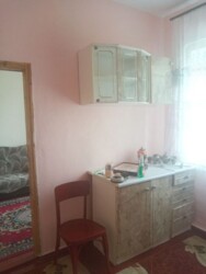 Двокімнатна квартира з косметичним ремонтом в двохповерхівці, м.Хмільник, фото 3 Двокімнатна квартира з косметичним ремонтом в двохповерхівці, м.Хмільник, фото 3