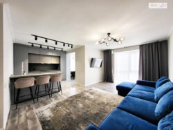 Продаж 3к квартири 120 кв. м на вул. В'ячеслава Чорновола фото 2 Продаж 3к квартири 120 кв. м на вул. В'ячеслава Чорновола фото 2