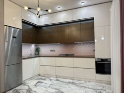 ������ 3-������� �������� 124,2�2 ����� ������, ���. �������� ��������, 2 ���� 3