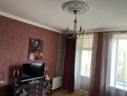 Продам 2-х квартиру с гаражем, вул. Степана Бандери фото 4 Продам 2-х квартиру с гаражем, вул. Степана Бандери фото 4