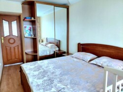 Продається 4-кімнатна квартира фото 17 Продається 4-кімнатна квартира фото 17