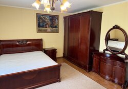 Продаж 2к квартири 73 кв. м фото 1 Продаж 2к квартири 73 кв. м фото 1