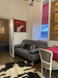 Квартира в центрі міста. Окремий вхід, автономне опалення. фото 3 Квартира в центрі міста. Окремий вхід, автономне опалення. фото 3