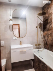 ������ 3� �������� 84.9 ��. � �� ���. ������, 36 ���� 7