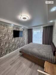 ������ 1� �������� 46.5 ��. � �� ����. ������������ 3� ���� 1