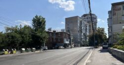 Продаж 2-ї квартири з гаражем по вул. Степана Бандери фото 1 Продаж 2-ї квартири з гаражем по вул. Степана Бандери фото 1