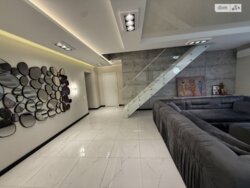 Продаж 5к квартири 200 кв. м на бул. Свободи 8 фото 1 Продаж 5к квартири 200 кв. м на бул. Свободи 8 фото 1