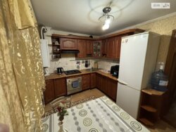 ������ 3� �������� 69.7 ��. � �� ���. ���������, 52 ���� 18