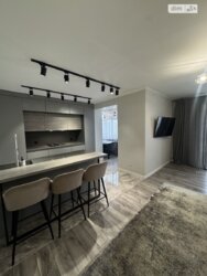 Продаж 3к квартири 120 кв. м на вул. В'ячеслава Чорновола фото 11 Продаж 3к квартири 120 кв. м на вул. В'ячеслава Чорновола фото 11