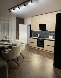 Продаж 2к квартири 78 кв. м фото 1 Продаж 2к квартири 78 кв. м фото 1