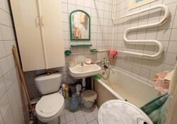 Продається 2-кімнатна квартира на 4-му поверсі цегляного будинку 1966 року побудови фото 7 Продається 2-кімнатна квартира на 4-му поверсі цегляного будинку 1966 року побудови фото 7