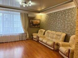 Продаж затишної 4-к квартири фото 3 Продаж затишної 4-к квартири фото 3