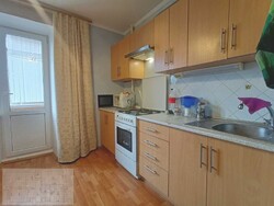 Затишна 3к квартира внизу на Космонавтів у цегляному будинку спец проект. фото 20 Затишна 3к квартира внизу на Космонавтів у цегляному будинку спец проект. фото 20