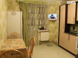 ������ 2� �������� 65.8 ��. � �� ���. ����������, 85� ���� 15