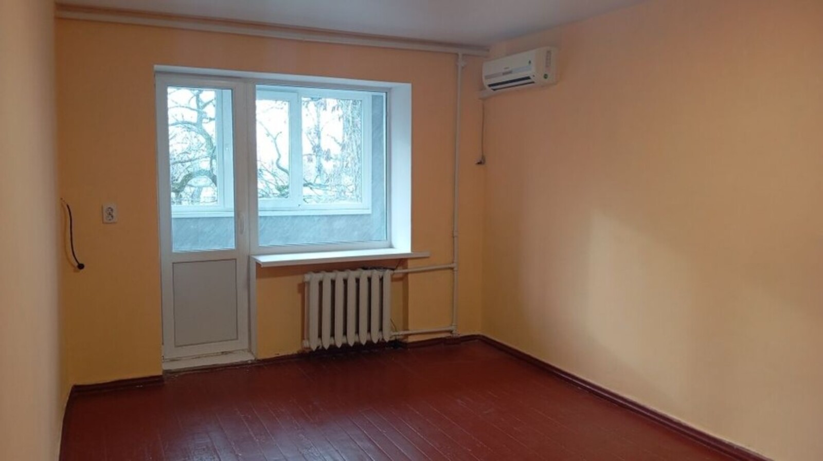 Продаж 2-кімнатної квартири Одеска фото 1 Продаж 2-кімнатної квартири Одеска фото 1