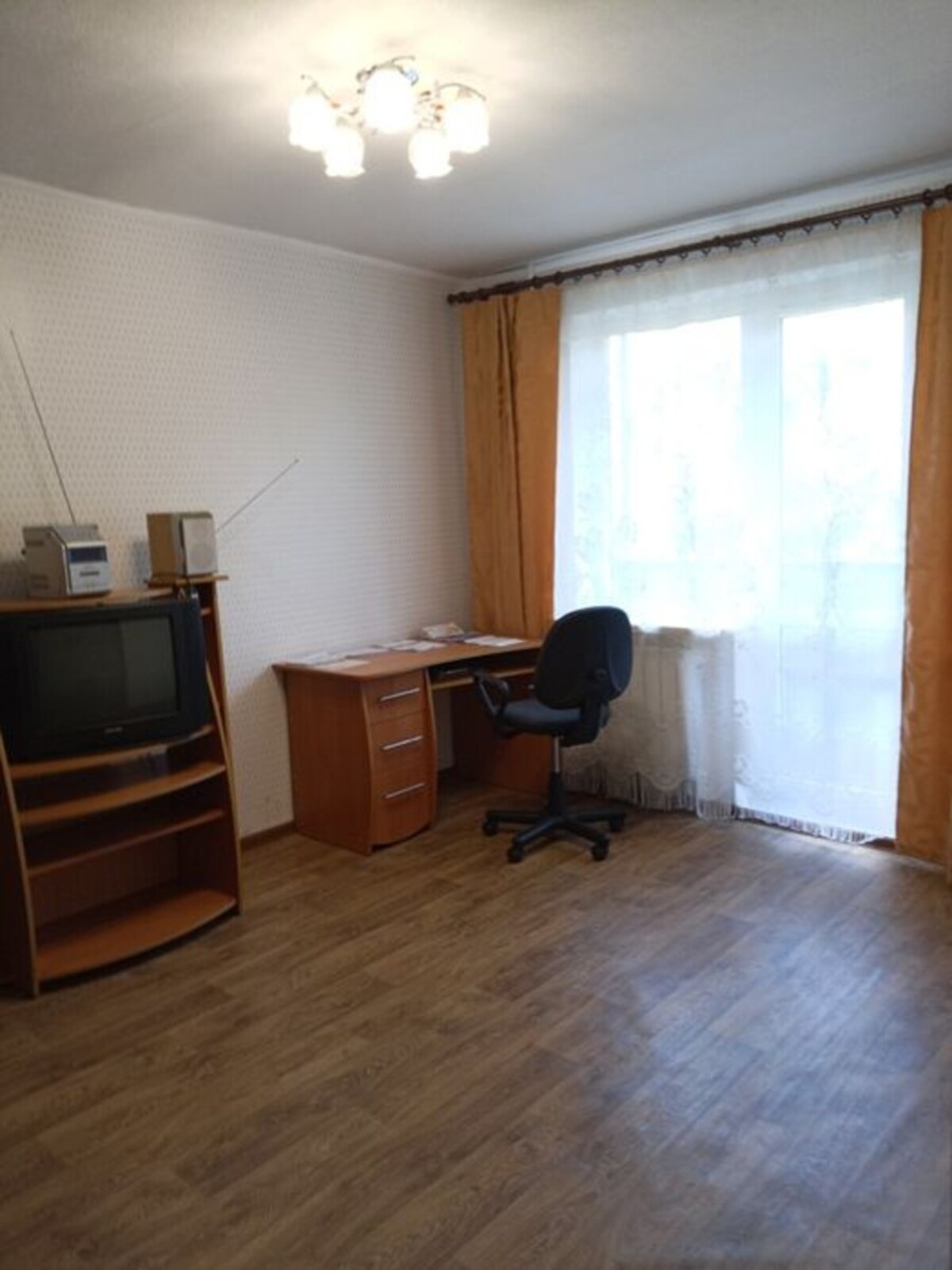 Продаж 1-кімнатної квартири на Павловому Полі в районі метро 23 серпня. фото 1 Продаж 1-кімнатної квартири на Павловому Полі в районі метро 23 серпня. фото 1