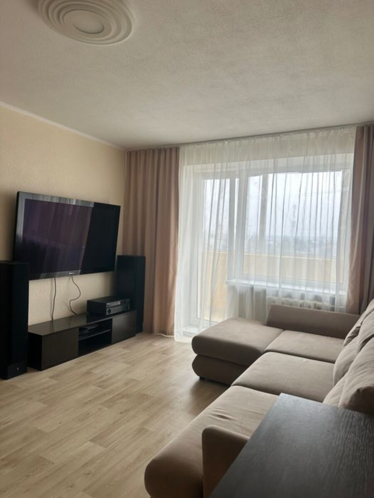 Продажа 2-комнатной квартиры на Павловом поле фото 1 Продажа 2-комнатной квартиры на Павловом поле фото 1