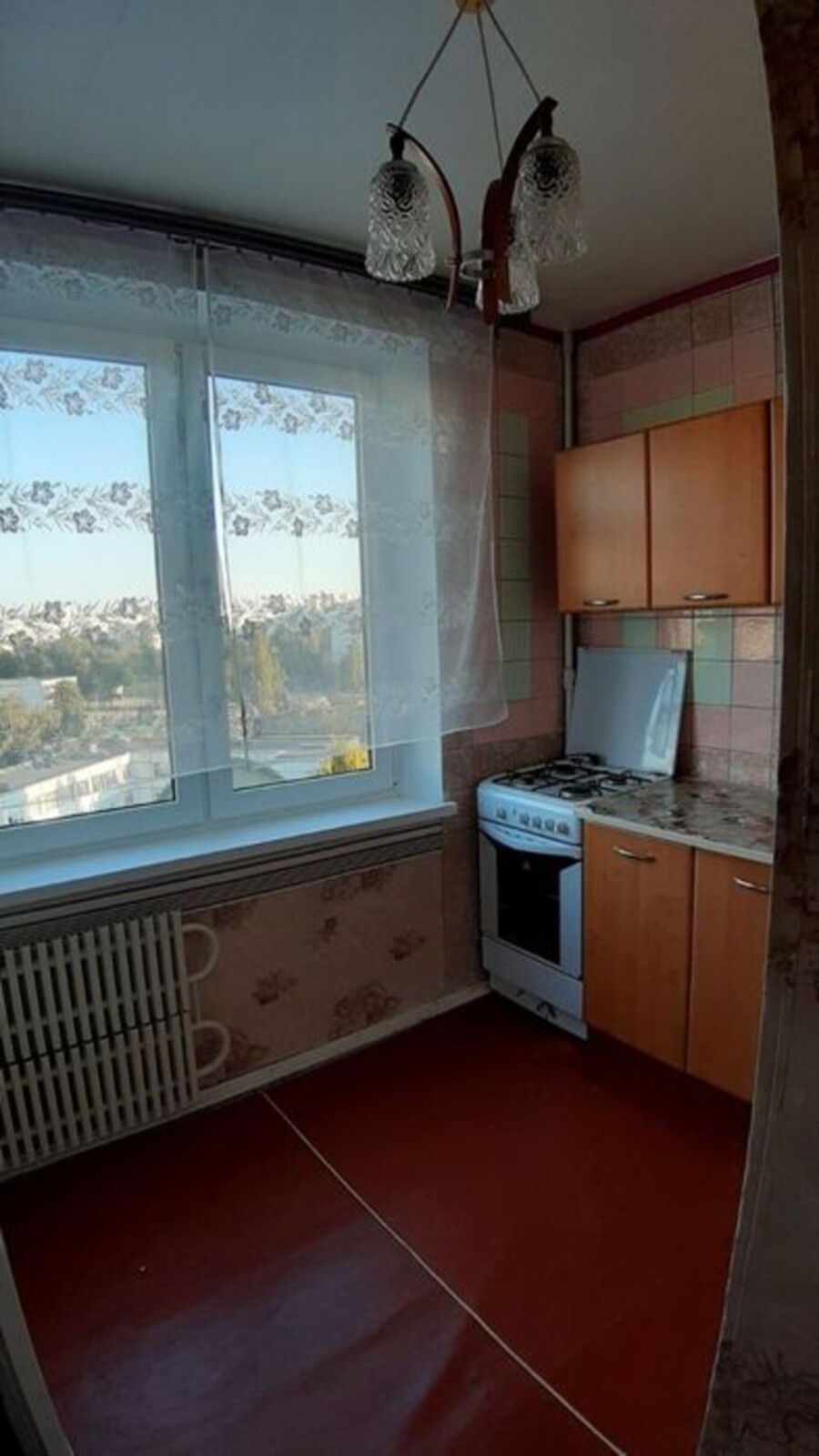 ������� 1 ��������� ������� �� ��. ����������, 38-�., �. ������������. ���� 1