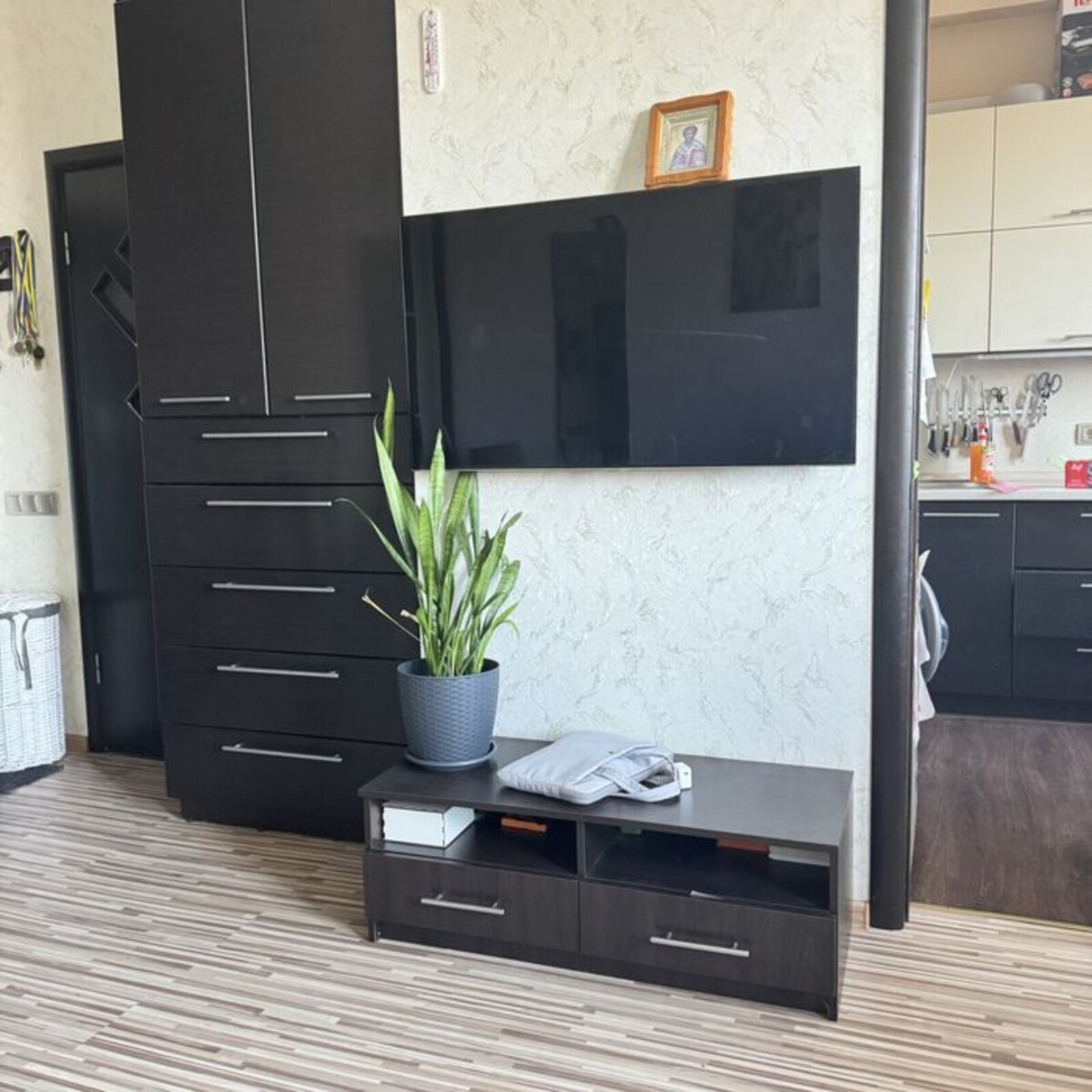 ������ 1-������� �������� �.������� � �� ������������ ���� 1