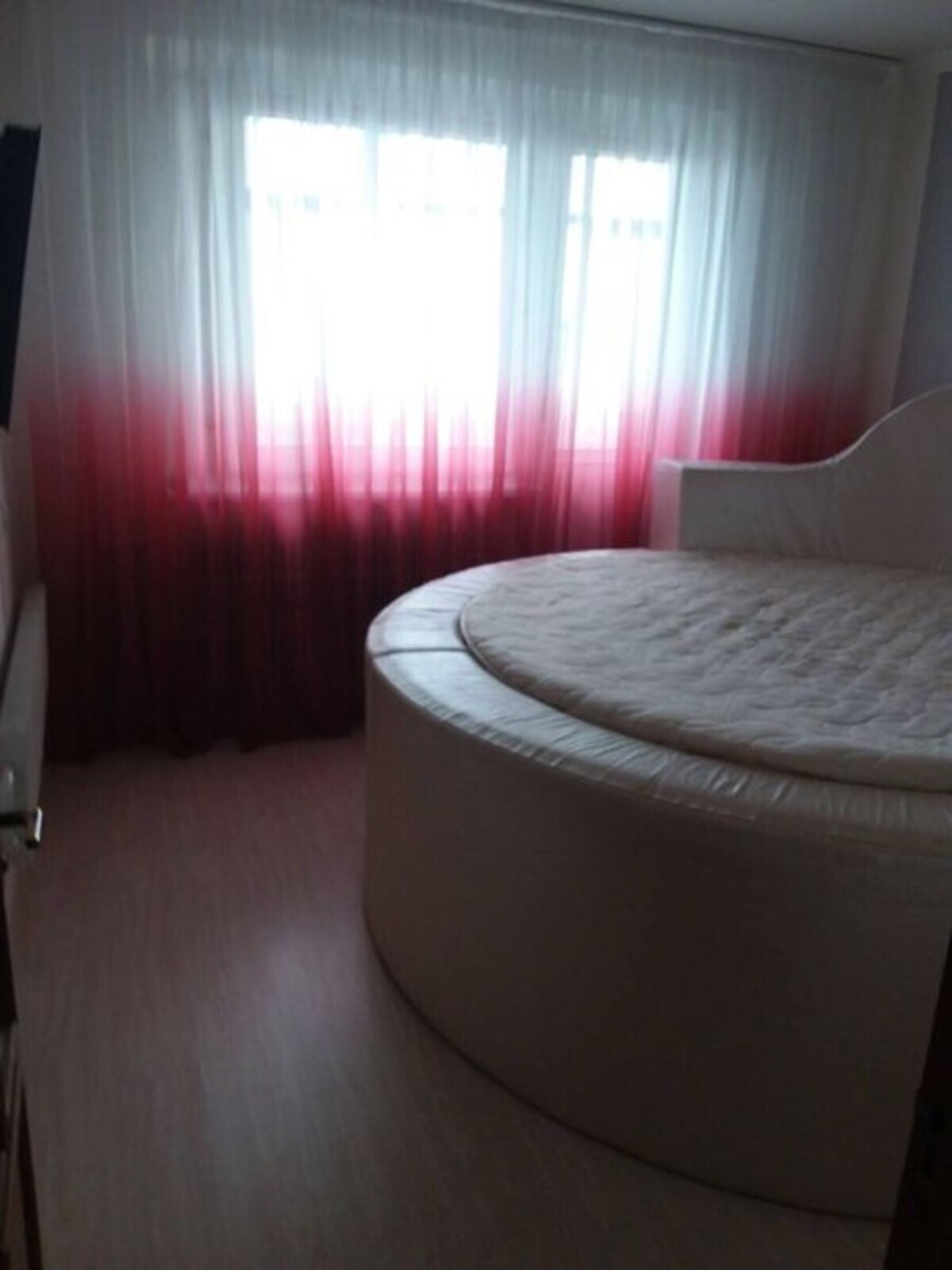 Продажа 2-комнатной квартиры улучшенной планировки фото 1 Продажа 2-комнатной квартиры улучшенной планировки фото 1