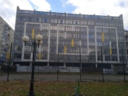 Продаж 1-вімнатної смарт-квартири Захисників України фото 1 Продаж 1-вімнатної смарт-квартири Захисників України фото 1