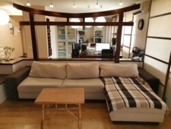 Продаж 3-кімнатної квартири на Павловому Полі з авторським ремонтом поблизу станції метро 23 Серпня. фото 1 Продаж 3-кімнатної квартири на Павловому Полі з авторським ремонтом поблизу станції метро 23 Серпня. фото 1