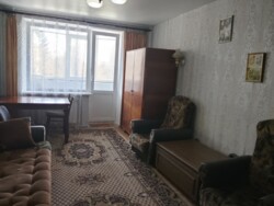 Продаж 1-кімнатної квартири П'ятихатки,на середньому поверсі в доброму житловому стані. фото 4 Продаж 1-кімнатної квартири П'ятихатки,на середньому поверсі в доброму житловому стані. фото 4