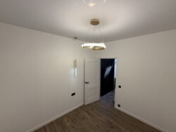 Продаж 2-кімнатної квартири з євроремонтом в Центрі міста біля м.Батанічний сад фото 5 Продаж 2-кімнатної квартири з євроремонтом в Центрі міста біля м.Батанічний сад фото 5