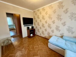 Продаж 3 кімнатної квартири метро Наукова/Ботанічний сад! фото 2 Продаж 3 кімнатної квартири метро Наукова/Ботанічний сад! фото 2